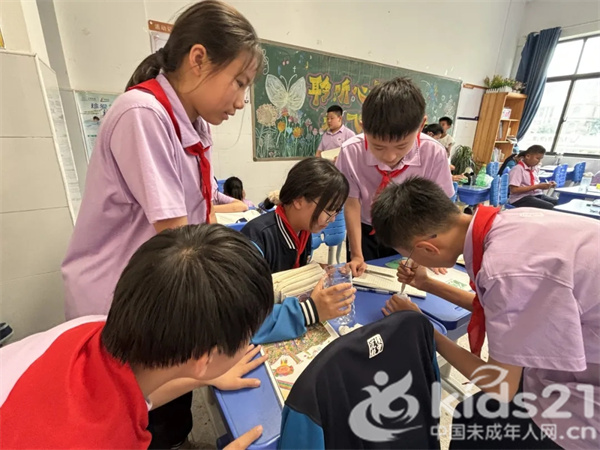 湖南:小脑袋奇思妙想 小巧手变废为宝——长沙市长郡天心实验学校开展