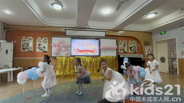 湖南长沙市天心区教育局天悦幼儿园开展"快乐游戏,幸福成长""六一"